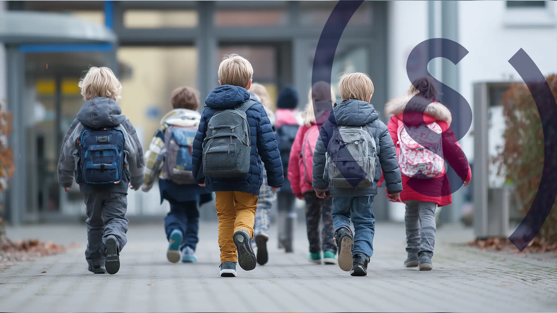 Beschäftigung von Kindern in Österreich: Altersgrenzen, Schulpflicht, Arbeitszeiten und Ferienarbeit rechtlich erklärt.