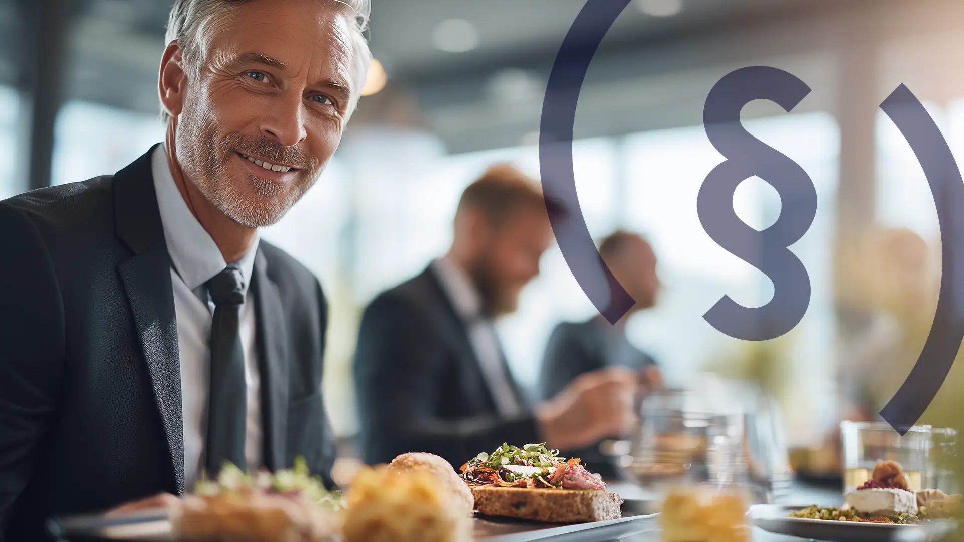 Sachbezug Mahlzeiten: Steuerfreie Verpflegung, Essensgutscheine und Abgaben bei freiem Essen durch den Arbeitgeber in Österreich.